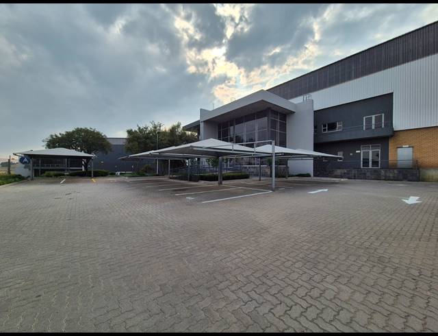 13,926M² WAREHOUSE TO LET IN GOSFORTH PARK